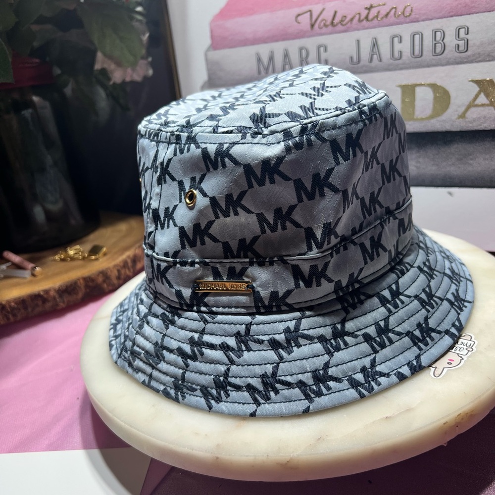 Michael Kors Black and Gray Logo Bucket Hat